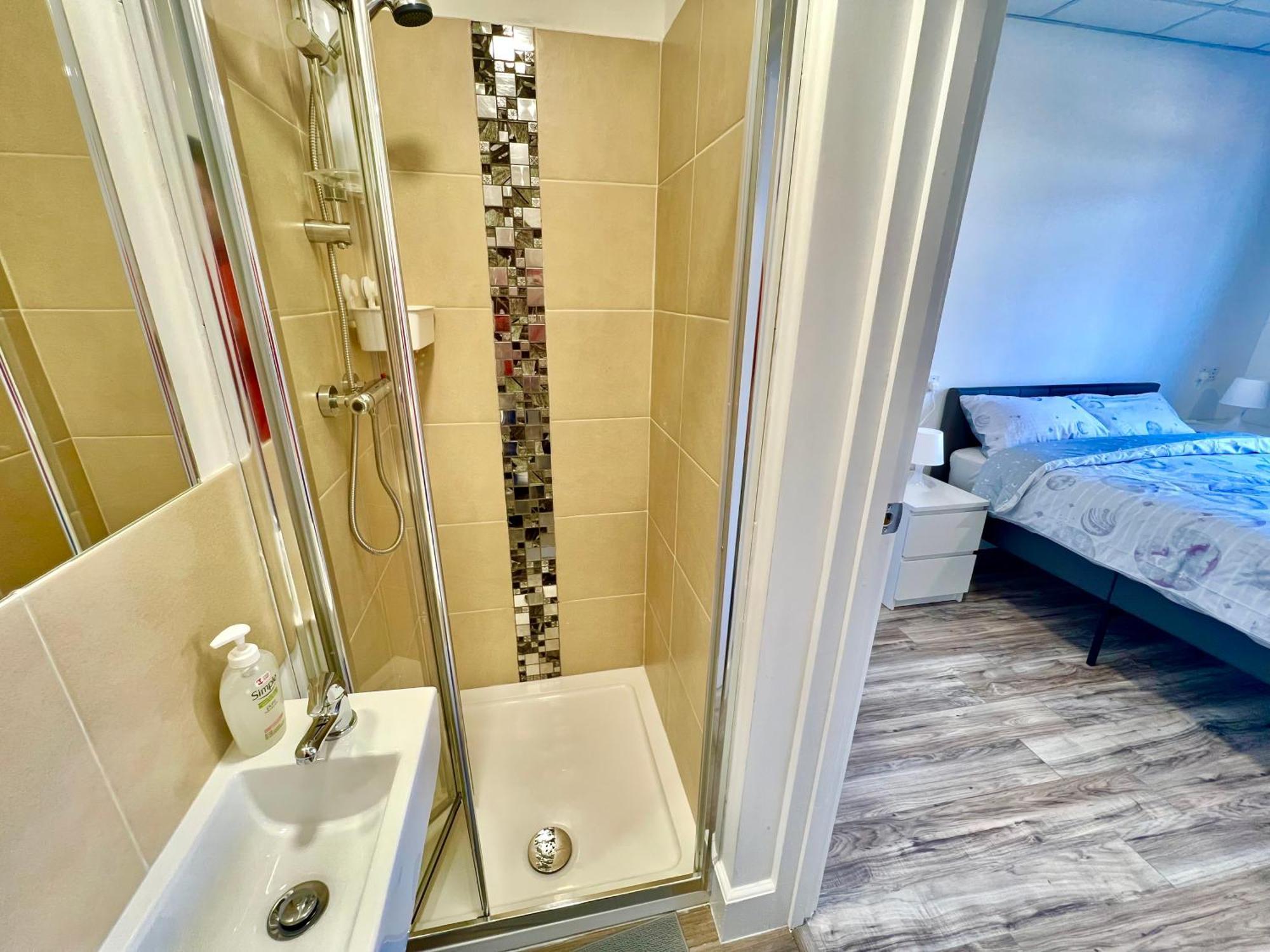 Lux En-Suite Coop Arena Mancity Stadium Piccadilly Manchester Extérieur photo