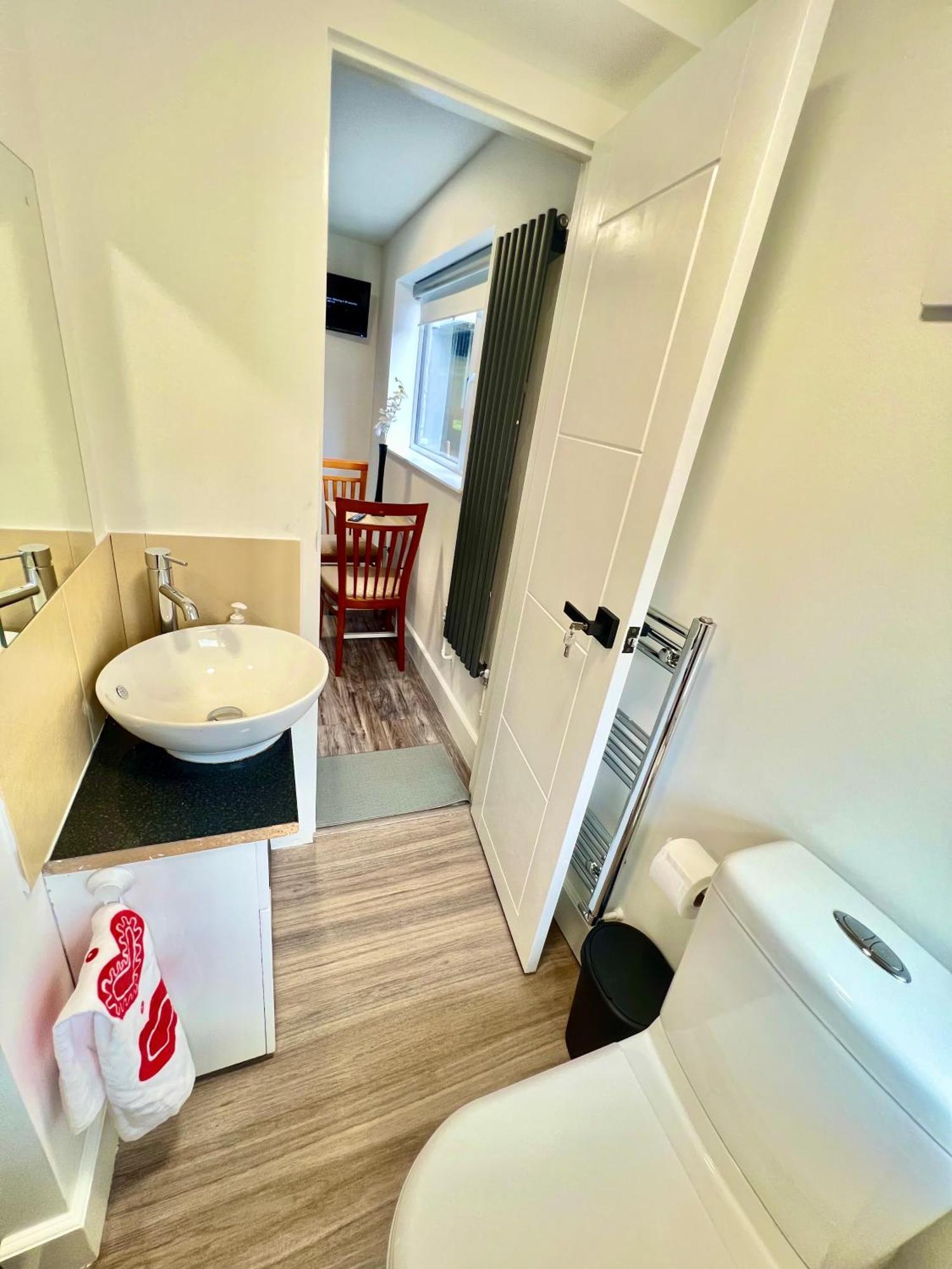 Lux En-Suite Coop Arena Mancity Stadium Piccadilly Manchester Extérieur photo